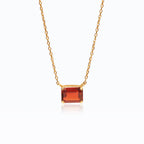 AMOUR Square Garnet Necklace