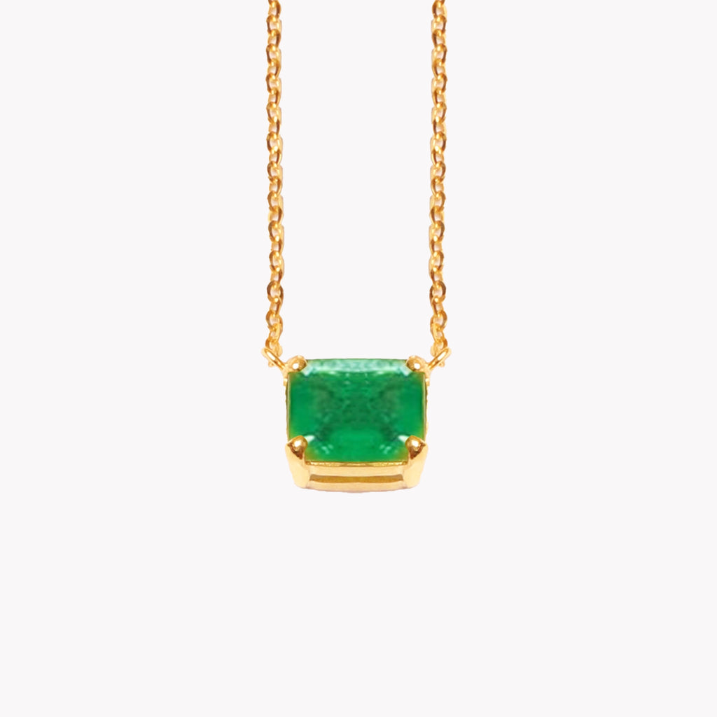 AMOUR Emerald Necklace with Prong set