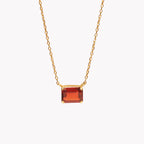 AMOUR Square Garnet Necklace