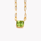 AMOUR Square Peridot Necklace