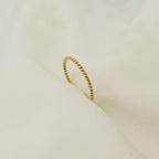 Twist Ring