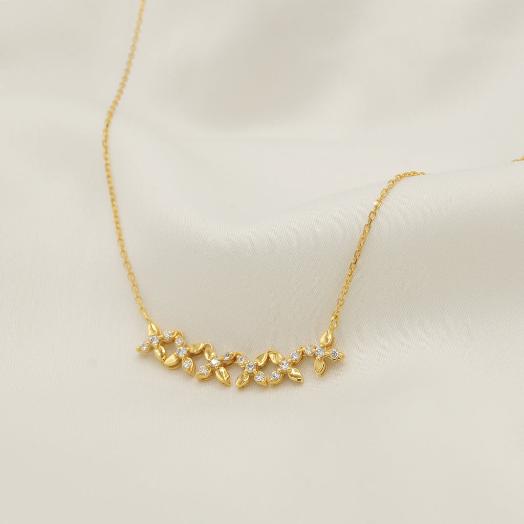 XO Necklace