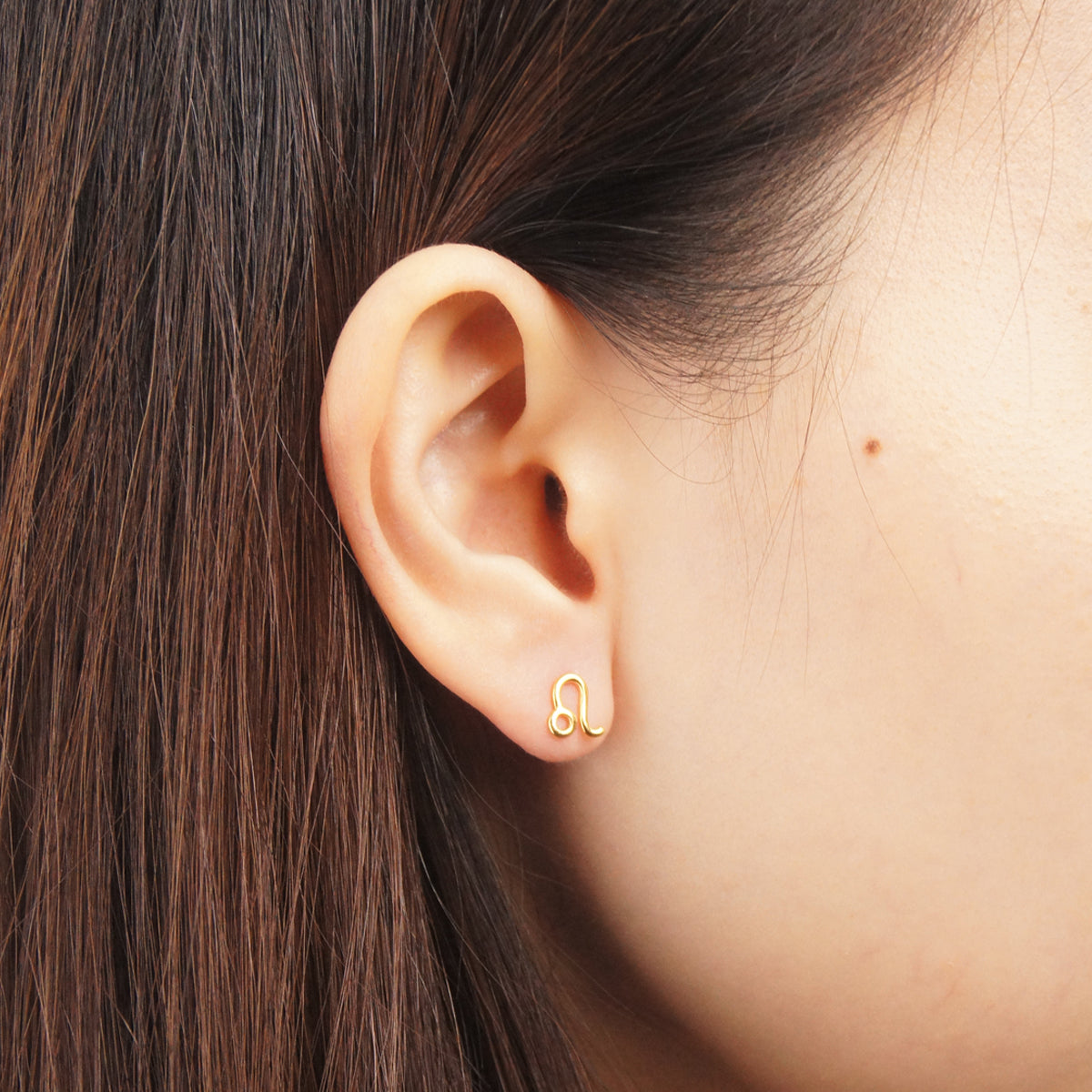 LEO - ZODIAC SIGN 18K GOLD EARRINGS